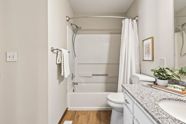 4410 Clover Lane, Eagan, MN 55122