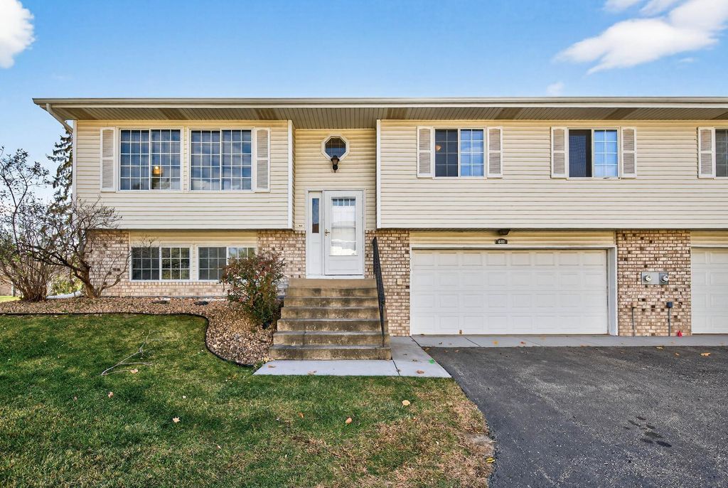 4410 Clover Lane, Eagan, MN 55122