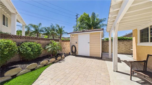 21104 Rosedell Drive, Saugus, CA 91350