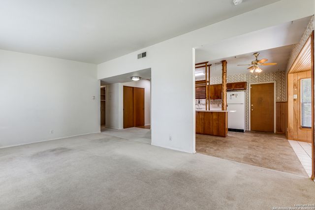 1015 Mount Serolod, San Antonio, TX 78213