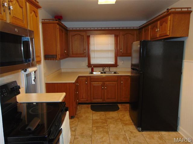 936 N 22nd Street, Murphysboro, IL 62966