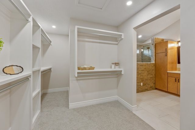 14844 SW Clover Ln, Rose Hill, KS 67133