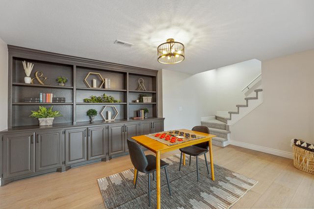 14844 SW Clover Ln, Rose Hill, KS 67133