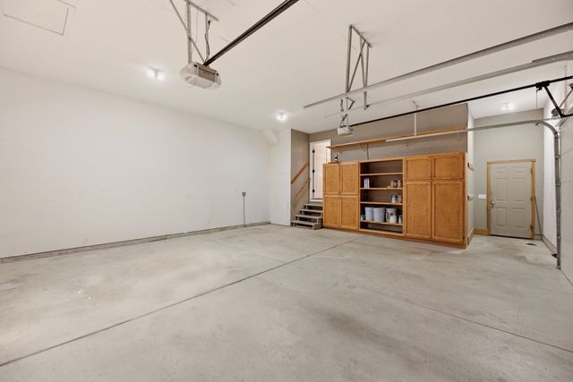 14844 SW Clover Ln, Rose Hill, KS 67133