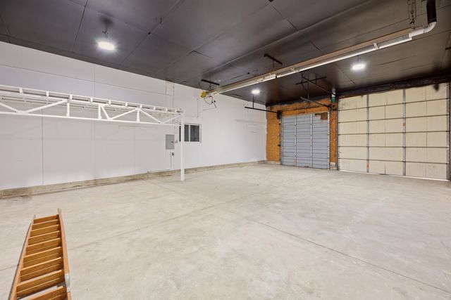 14844 SW Clover Ln, Rose Hill, KS 67133