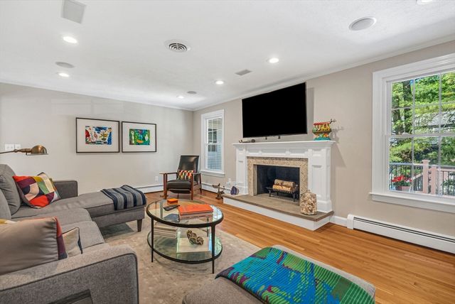 180 Meetinghouse Circle, Needham, MA 02492