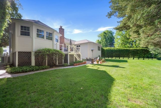 180 Meetinghouse Circle, Needham, MA 02492