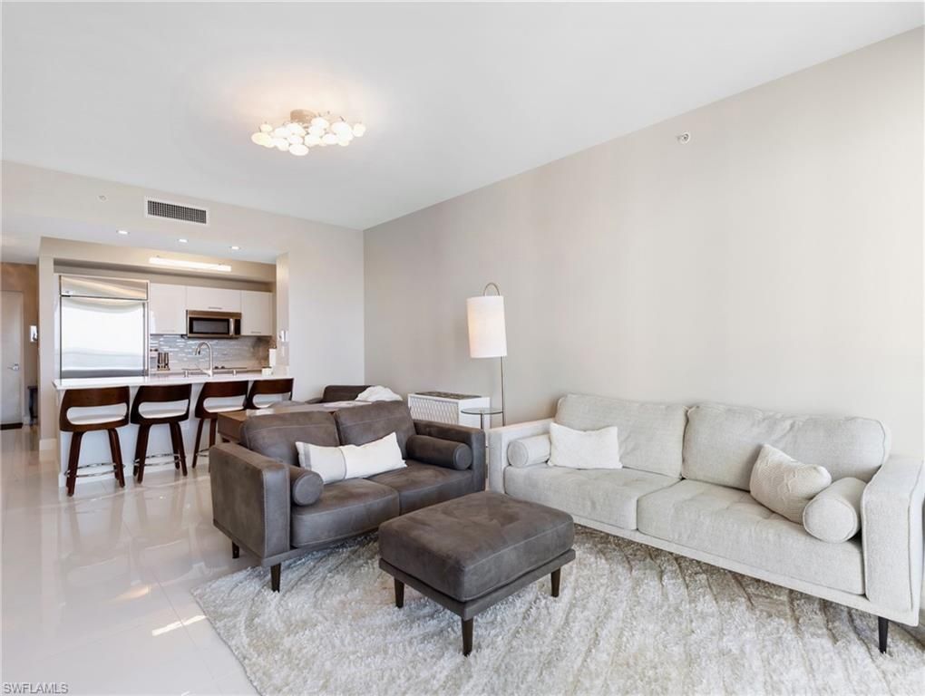 3000 Oasis Grand BLVD 1206, FORT MYERS, FL 33916 — photo 4