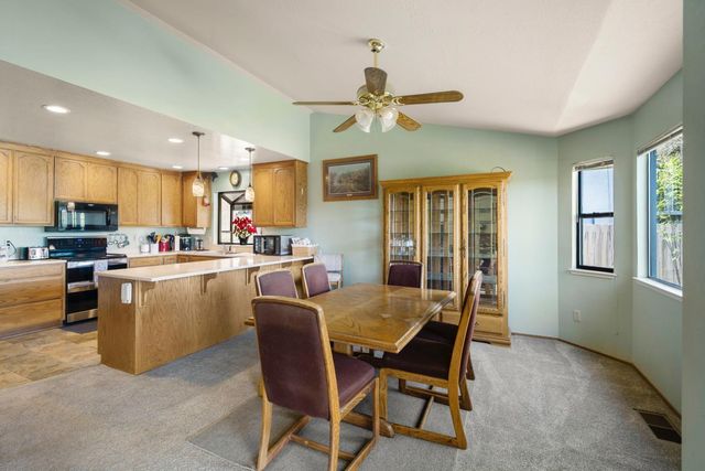 233 Mistletoe Ct, Angels Camp, CA 95222