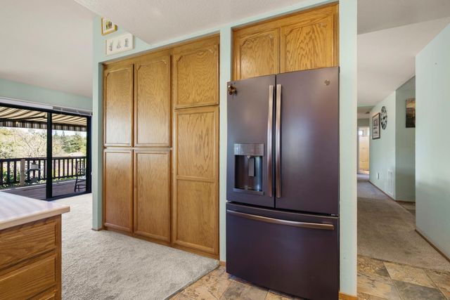 233 Mistletoe Ct, Angels Camp, CA 95222