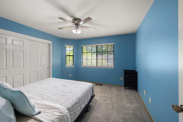 233 Mistletoe Ct, Angels Camp, CA 95222