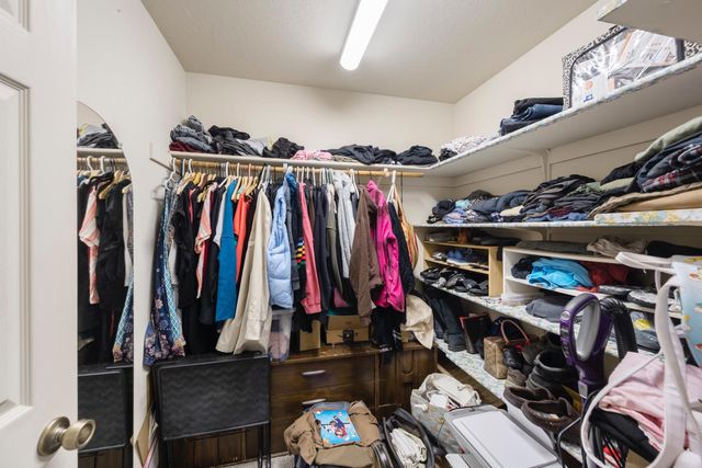 233 Mistletoe Ct, Angels Camp, CA 95222