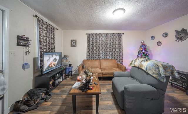 23105 Triple Lane, St Robert, MO 65584