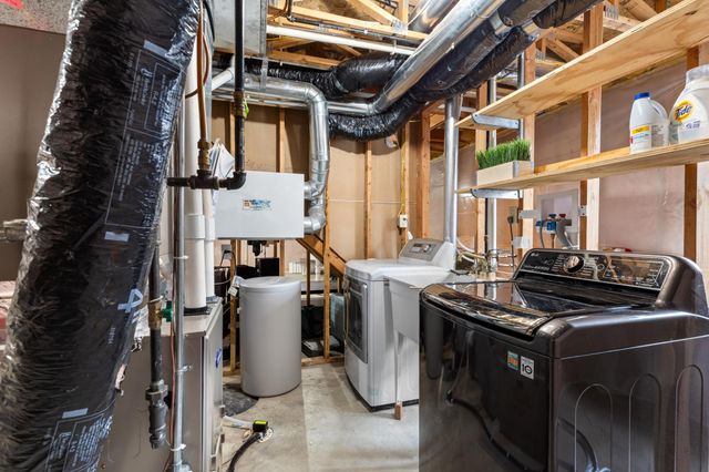 413 Orleans Court N, Champlin, MN 55316