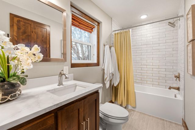 413 Orleans Court N, Champlin, MN 55316