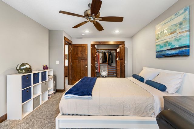 413 Orleans Court N, Champlin, MN 55316