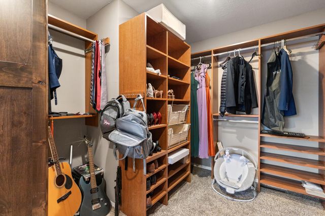 413 Orleans Court N, Champlin, MN 55316