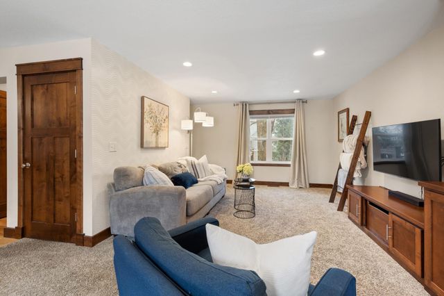 413 Orleans Court N, Champlin, MN 55316