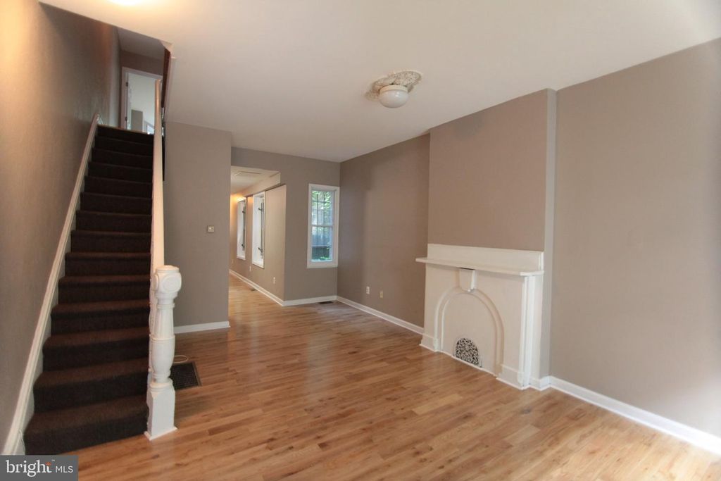 1732 N SYDENHAM ST, PHILADELPHIA, PA 19121 — photo 2
