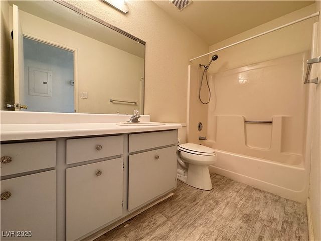 2064 Mesquite Lane 303, Laughlin, NV 89029