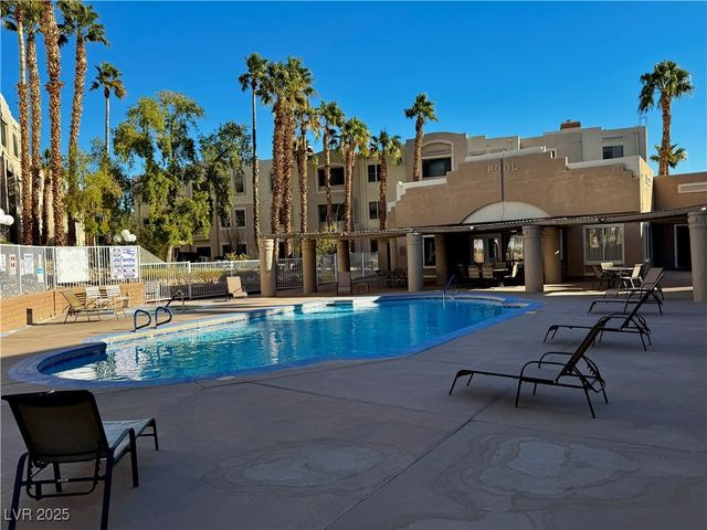 2064 Mesquite Lane 303, Laughlin, NV 89029