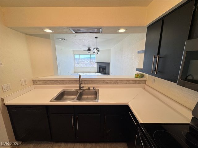 2064 Mesquite Lane 303, Laughlin, NV 89029