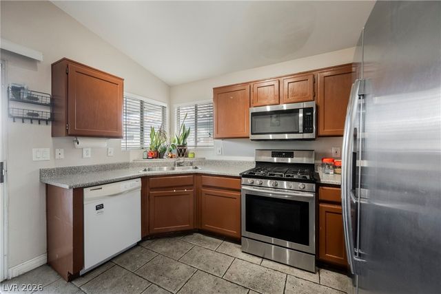 7108 Desert Clover Court, Las Vegas, NV 89129