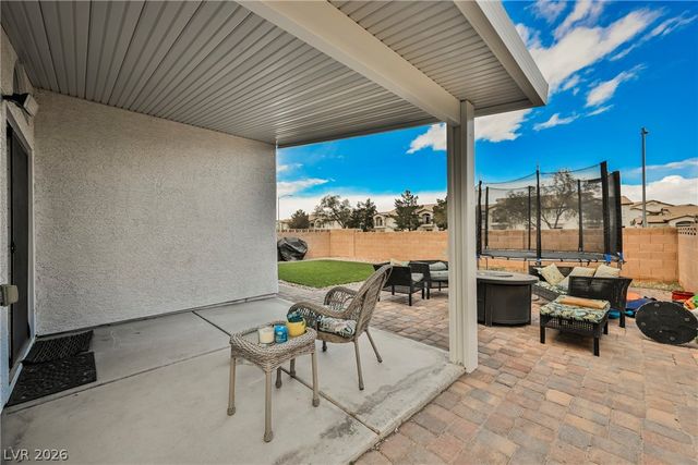 7108 Desert Clover Court, Las Vegas, NV 89129