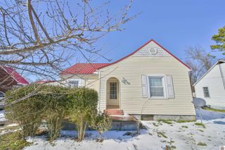 705 S 10th Street, Mayfield, KY 42066