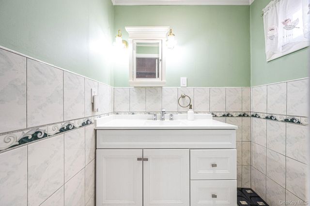 10934 124th Street, South Ozone Park, NY 11420