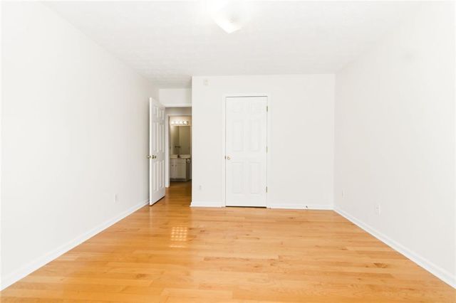 100 Jackson Bluff Court, Lawrenceville, GA 30044