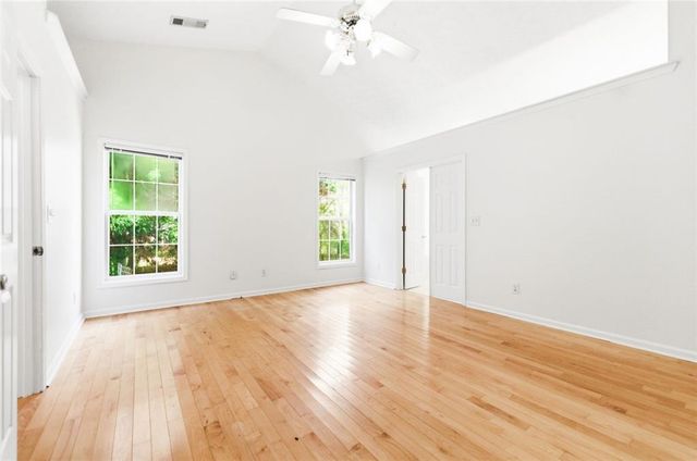 100 Jackson Bluff Court, Lawrenceville, GA 30044