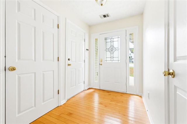 100 Jackson Bluff Court, Lawrenceville, GA 30044