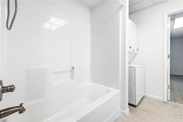 100 Jackson Bluff Court, Lawrenceville, GA 30044