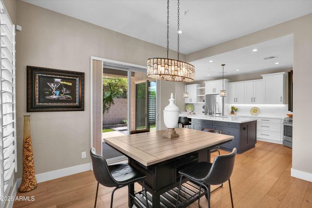 8180 E SHEA Boulevard 1025, Scottsdale, AZ 85260