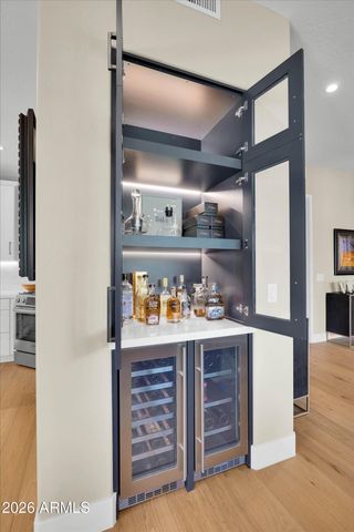 8180 E SHEA Boulevard 1025, Scottsdale, AZ 85260