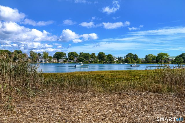 47 Oswegatchie Hills Road, East Lyme, CT 06357