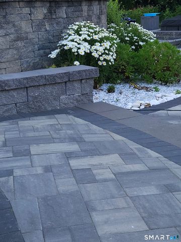 47 Oswegatchie Hills Road, East Lyme, CT 06357