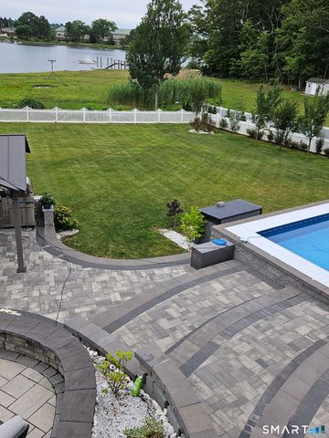 47 Oswegatchie Hills Road, East Lyme, CT 06357