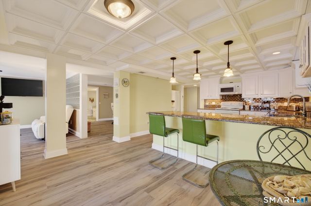 47 Oswegatchie Hills Road, East Lyme, CT 06357