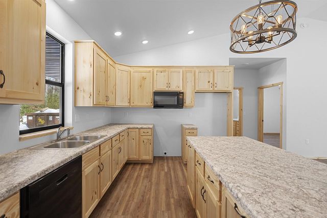 W5539 GROGAN ROAD, Wausaukee, WI 54177