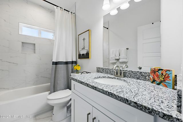 820 3RD Avenue S, Jacksonville Beach, FL 32250