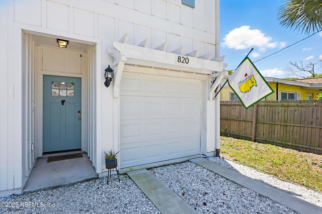 820 3RD Avenue S, Jacksonville Beach, FL 32250