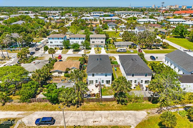 820 3RD Avenue S, Jacksonville Beach, FL 32250