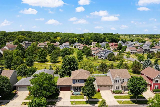 4614 Secret Garden Drive, Mcfarland, WI 53558