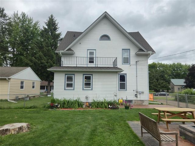 228 E Washington Avenue, Fall Creek, WI 54742