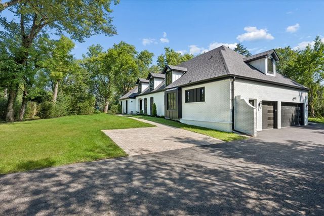 1975 Sunset Ridge Road, Northfield, IL 60093