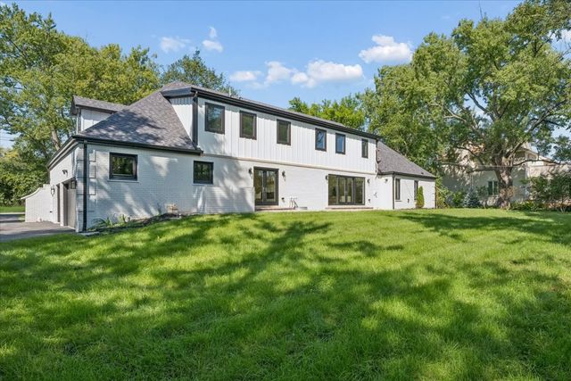 1975 Sunset Ridge Road, Northfield, IL 60093