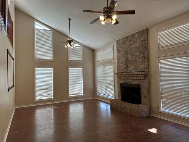 33615 Dobbin Huffsmith Road, Magnolia, TX 77354