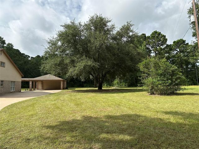 33615 Dobbin Huffsmith Road, Magnolia, TX 77354